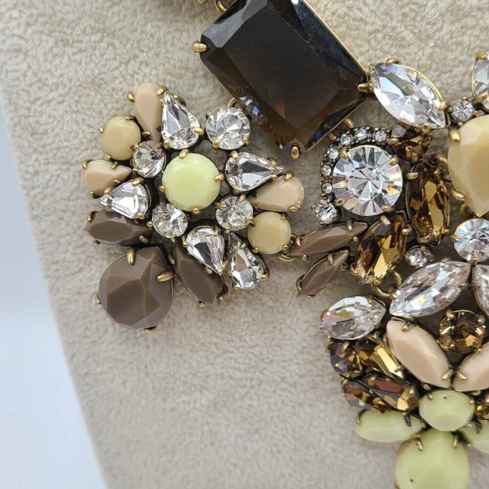 J Crew Heavy Chunky Crystal Resin Multicolor WOWZER Necklace - Picture 9 of 16